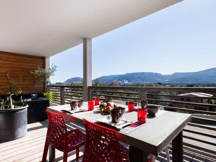 Search and Stay destination Porto-Vecchio, Corse - France from AU$ 250. Résidence Cita di Sali