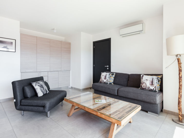 Search and Stay destination Porto-Vecchio, Corse - France from AU$ 250. Résidence Cita di Sali