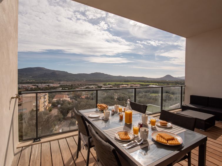 4-persoons appartement in Porto Vecchio op 1 km van de zee in Porto Vecchio