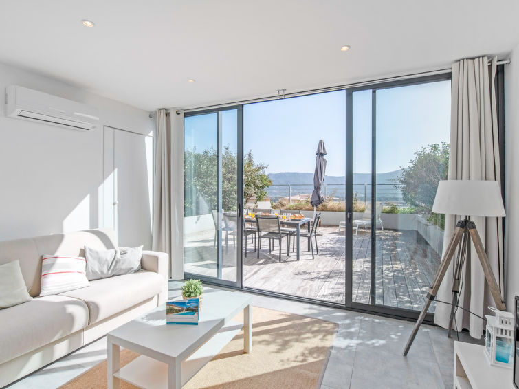 château Apartment in Porto Vecchio
