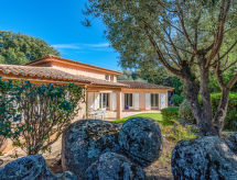 Vrijstaande villa met privézwembad nabij Porto-Vecchio - thumbnail 2