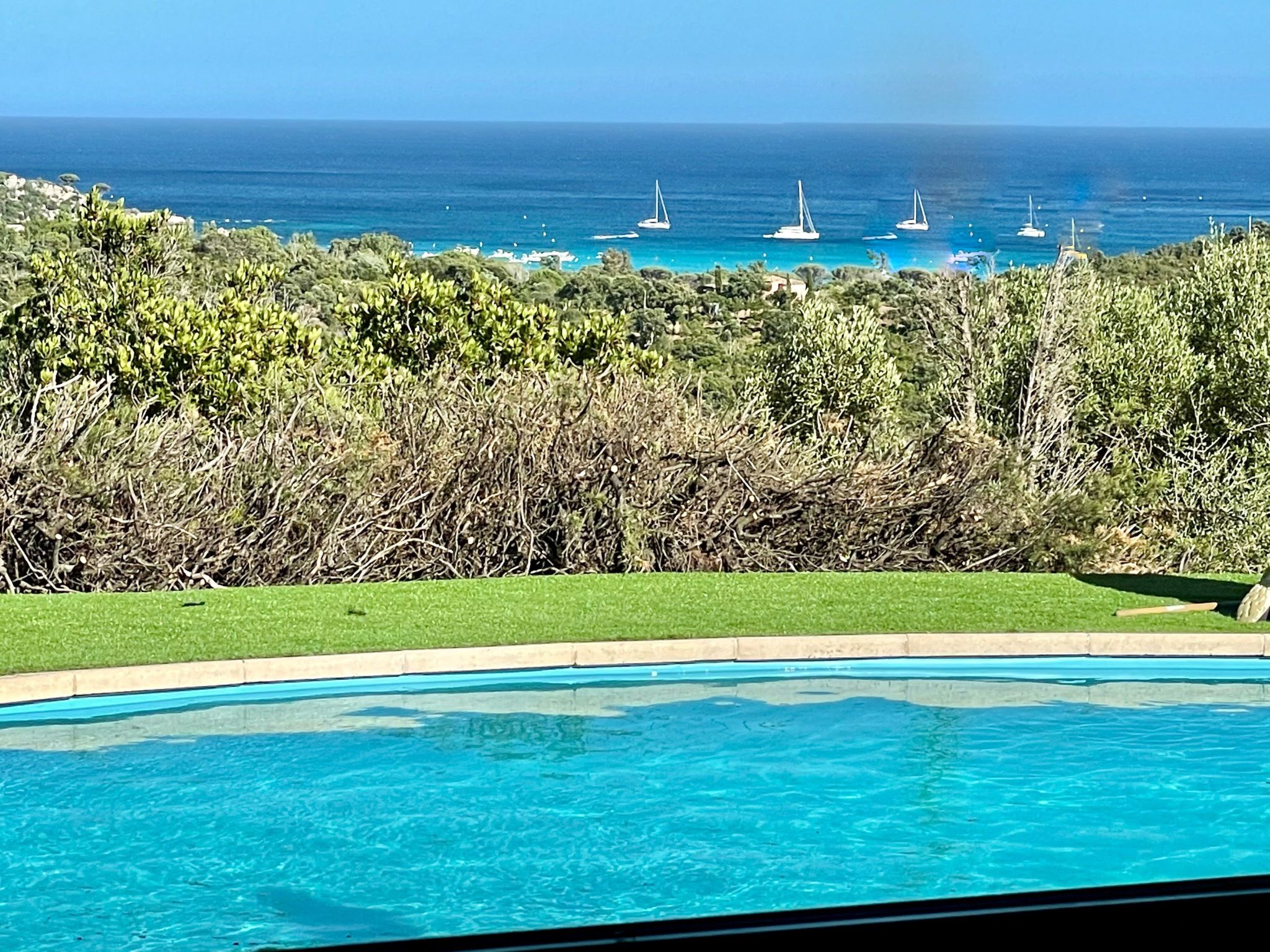 Ferienvilla "Azura" mit eigenem Pool-Binnen