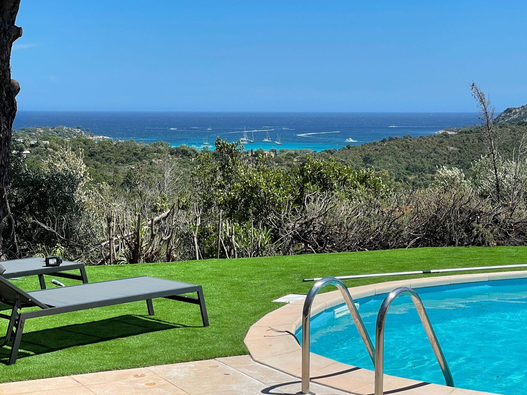 Ferienvilla "Azura" mit eigenem Pool-Binnen