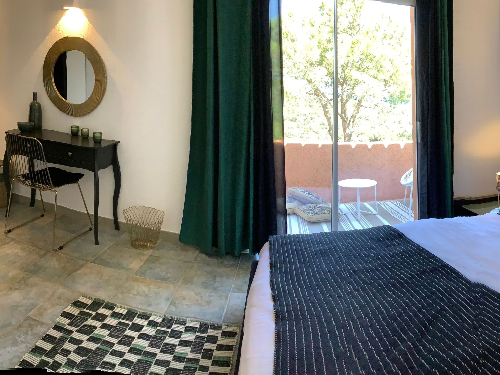 Ferienvilla "Azura" mit eigenem Pool-Binnen