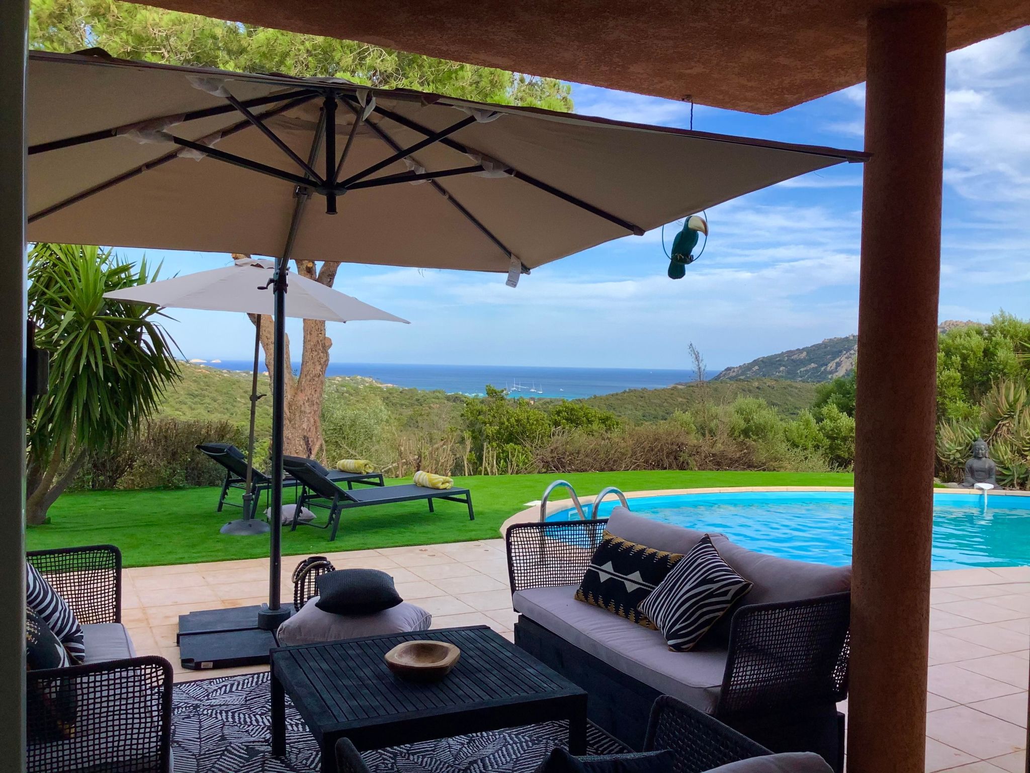 Ferienvilla "Azura" mit eigenem Pool-Binnen