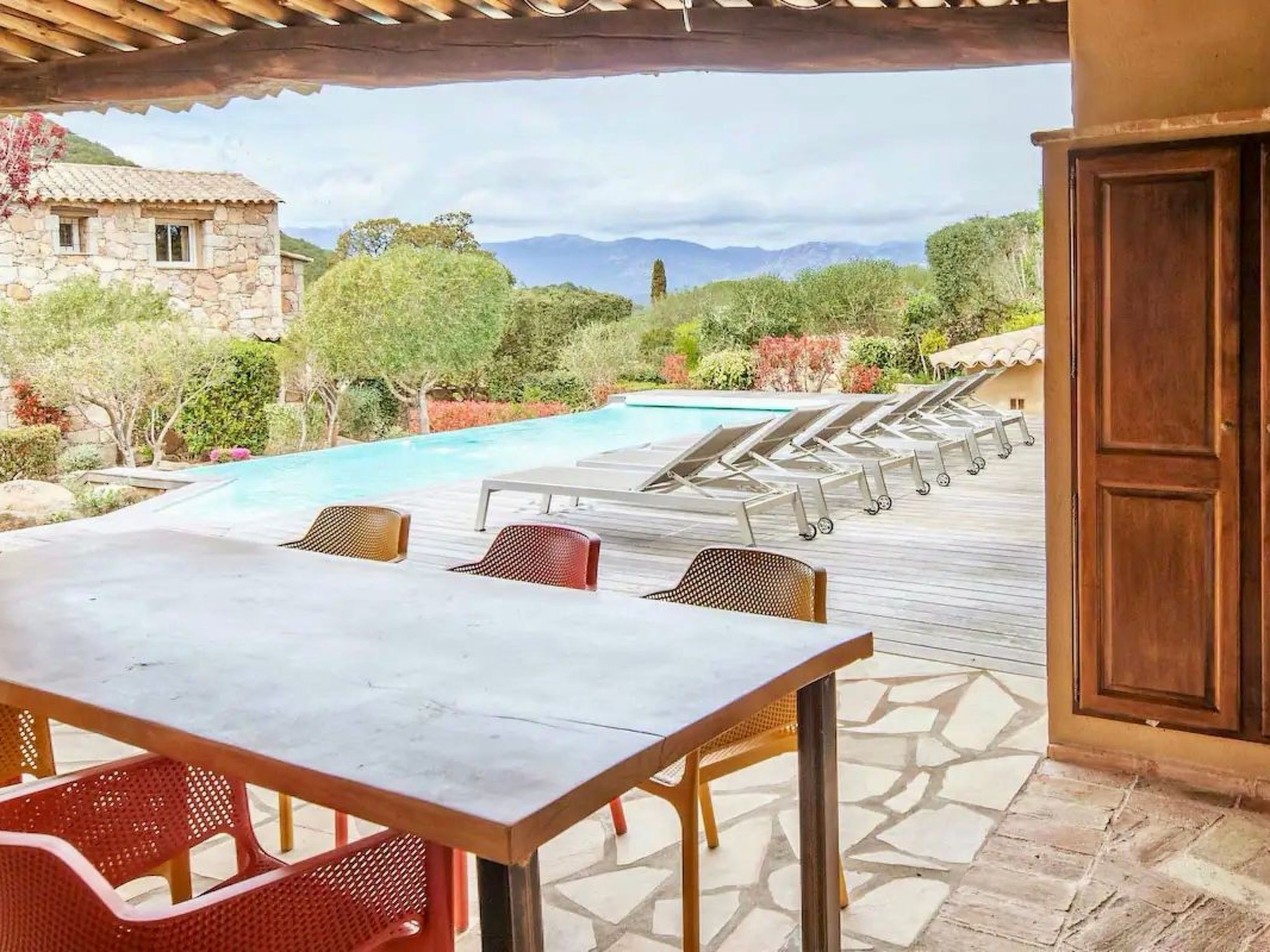 Luxusvilla aus Stein Concadoro-Drinnen