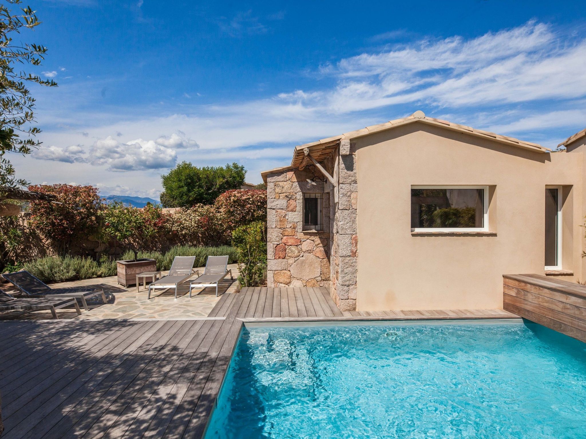 Luxuriöse Schäferei 2km vom Strand von Santa Giulia entfernt-Drinnen