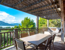 Vakantiehuis Santa Giulia: 6 pers., 500m van strand, verwarmd zwembad - thumbnail 1