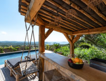 Vrijstaande villa met verwarmd zwembad nabij Porto-Vecchio - thumbnail 3