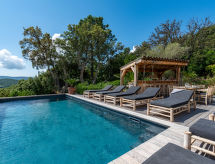 Vrijstaande villa met verwarmd zwembad nabij Porto-Vecchio - thumbnail 2