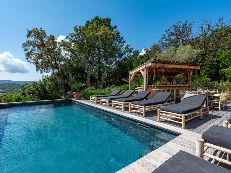 Search and Stay destination Porto-Vecchio, Corse - France from AU$ 903. Villa Casaben