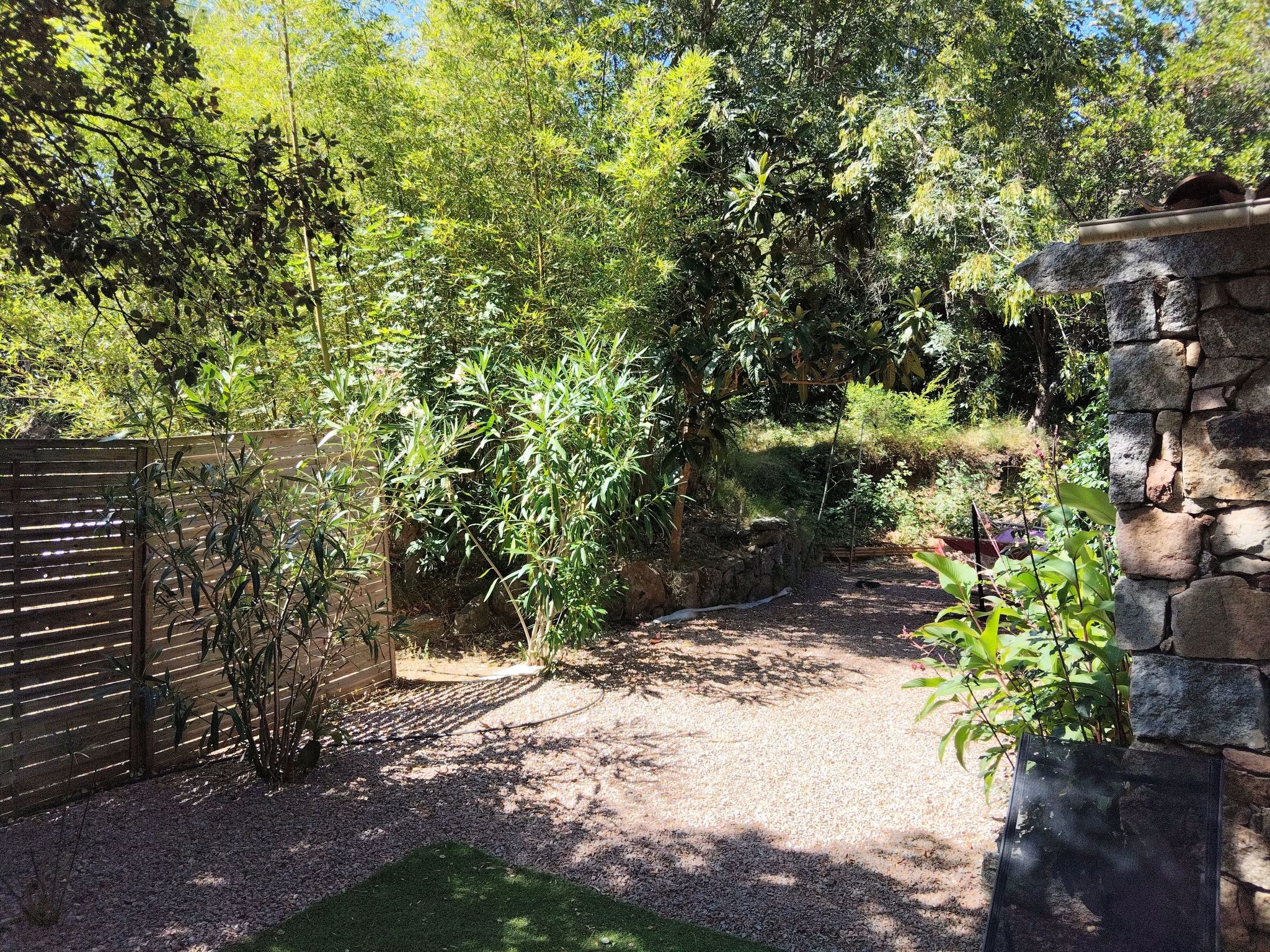 Gites Albareddu-Outside