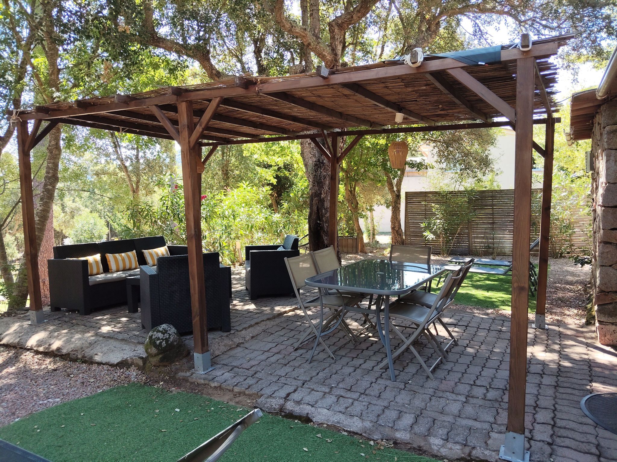 Gites Albareddu-Inside