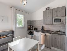 Appartement Mustella: Vakantie aan zee in Solenzara, op 50 meter van het strand - thumbnail 6