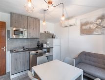 Sepia: sfeervol strandappartement in Solenzara, 50m van zee - thumbnail 6