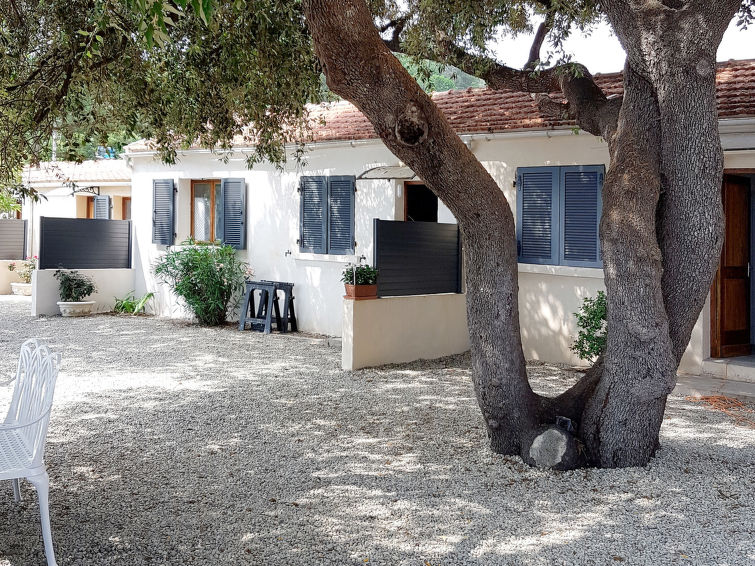 Search and Stay destination Sari-Solenzara, Corse - France from AU$ 161. Ciriola