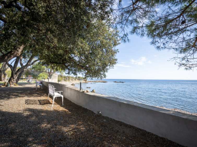 Search and Stay destination Sari-Solenzara, Corse - France from AU$ 161. Ciriola
