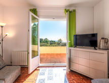 Rustiek appartement T3 nabij strand Solenzara, omheinde tuin & BBQ - thumbnail 5