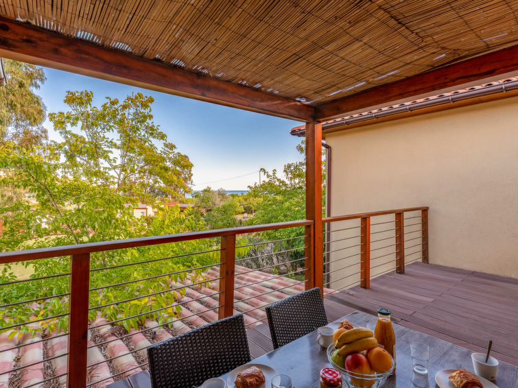 Search and Stay destination Conca, Corse - France from AU$ 151. Residence Marina di Favone, T2, 2-4 pers