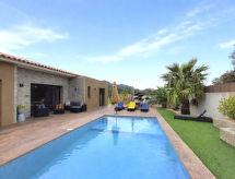 Villa Les Lièges: privacyrijk vakantiehuis met zwembad in Zuid-Corsica - thumbnail 1