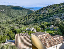 Stijlvol verblijf tussen bergen en zee bij Sotta, Corsica - thumbnail 2