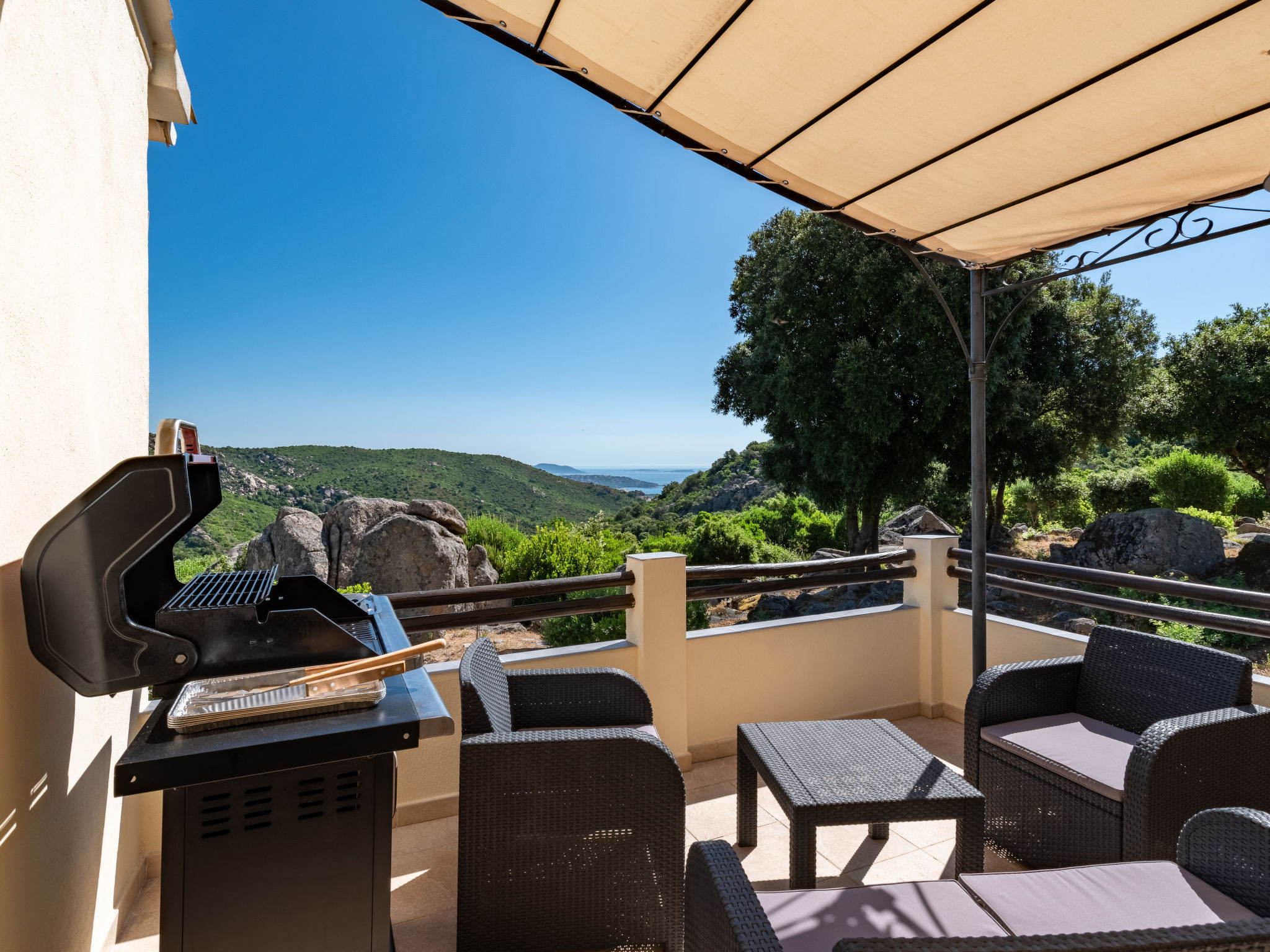Stijlvol verblijf tussen bergen en zee bij Sotta, Corsica - foto 15
