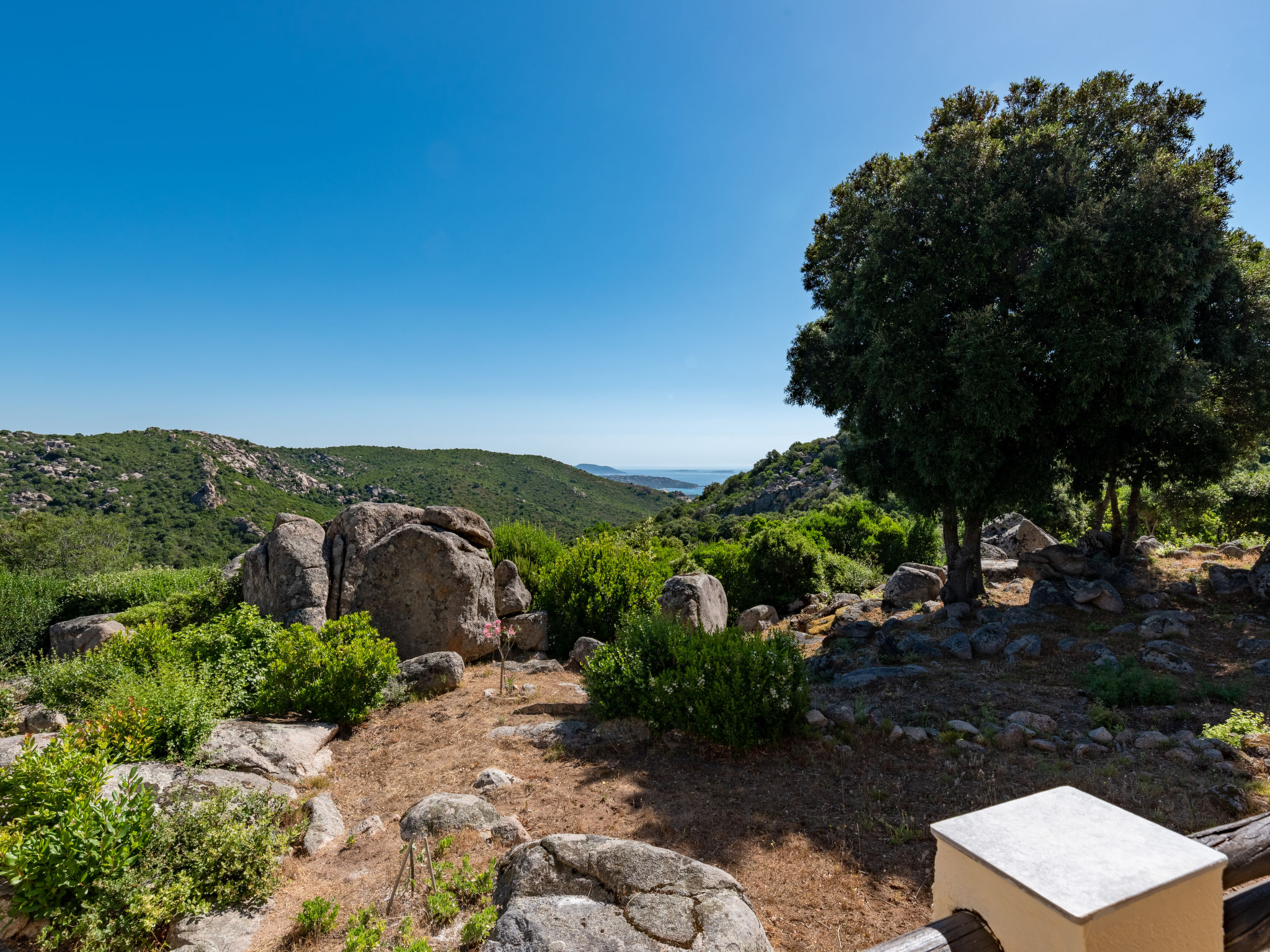 Stijlvol verblijf tussen bergen en zee bij Sotta, Corsica - foto 21
