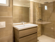 Maison A Suara