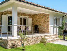 Moderne vakantiewoning voor 6 personen vlakbij strand Ghisonaccia - thumbnail 1