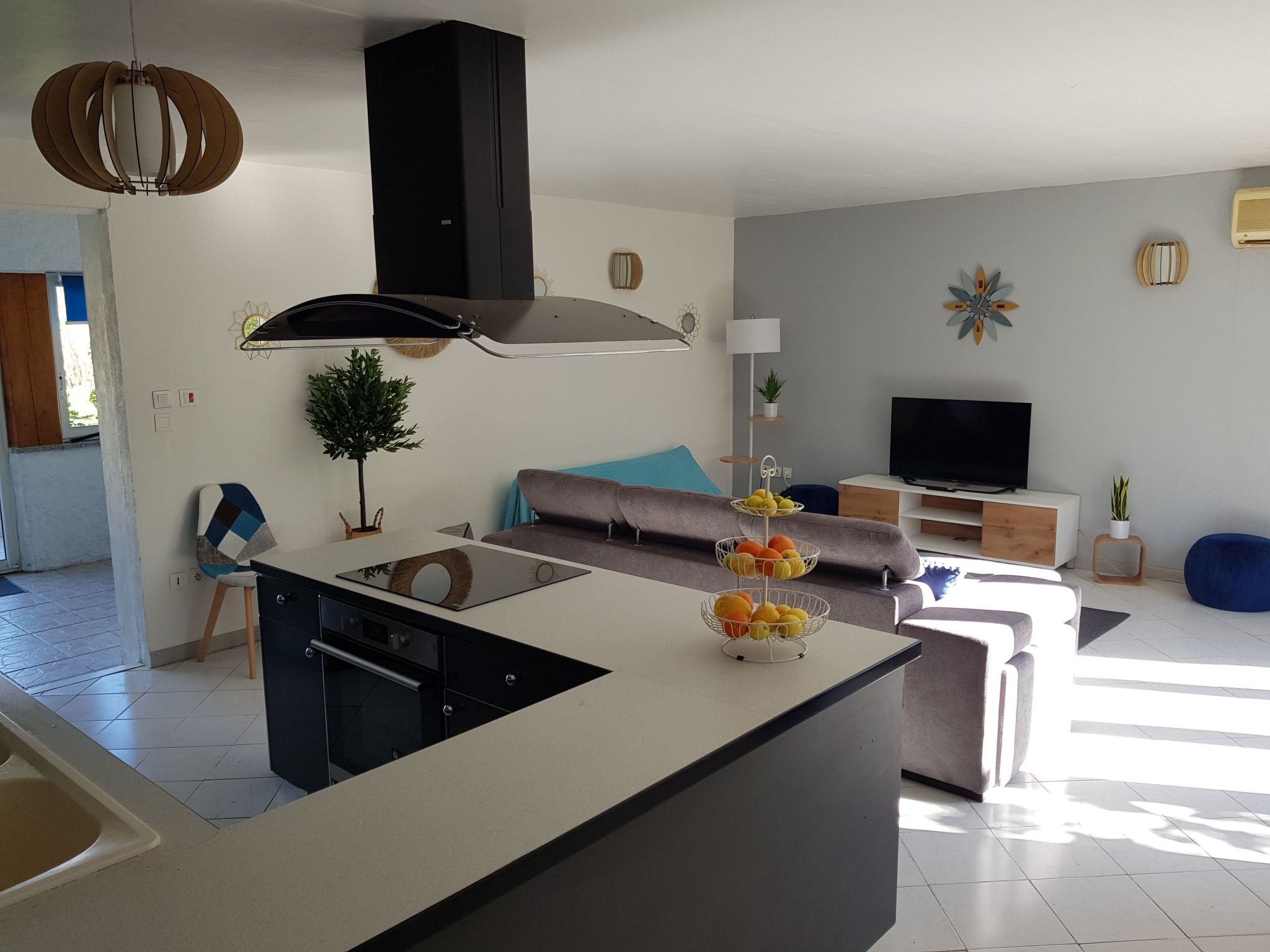 Palma Wohnung mit beheiztem Pool und privatem Garten, 1 Minute vom Meer entfern-Image-tags.info