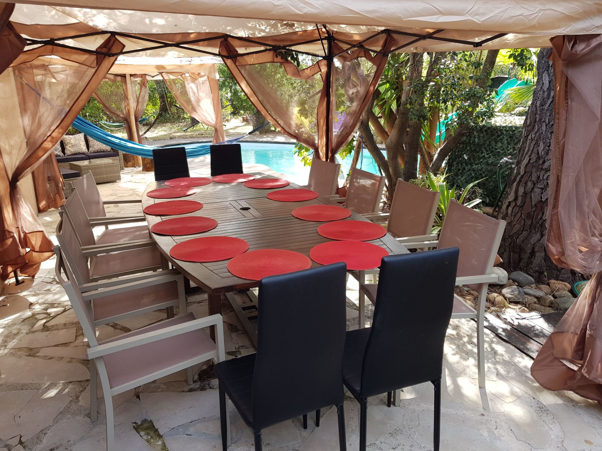 Villa La Marine mit beheiztem Pool, 5 Minuten zu Fuß vom Meer entfernt