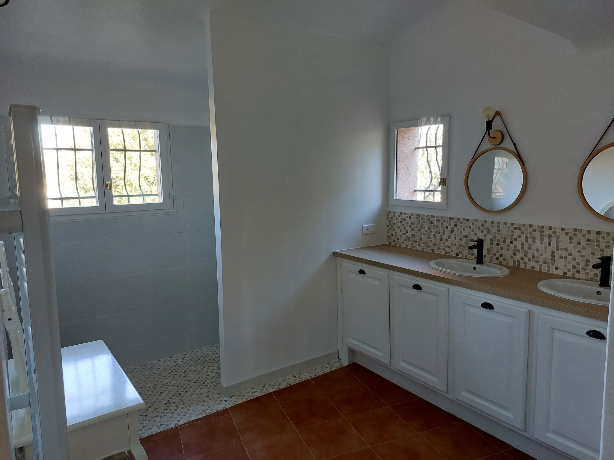 Villa La Marine mit beheiztem Pool, 5 Minuten zu Fuß vom Meer entfernt-Image-tags.info