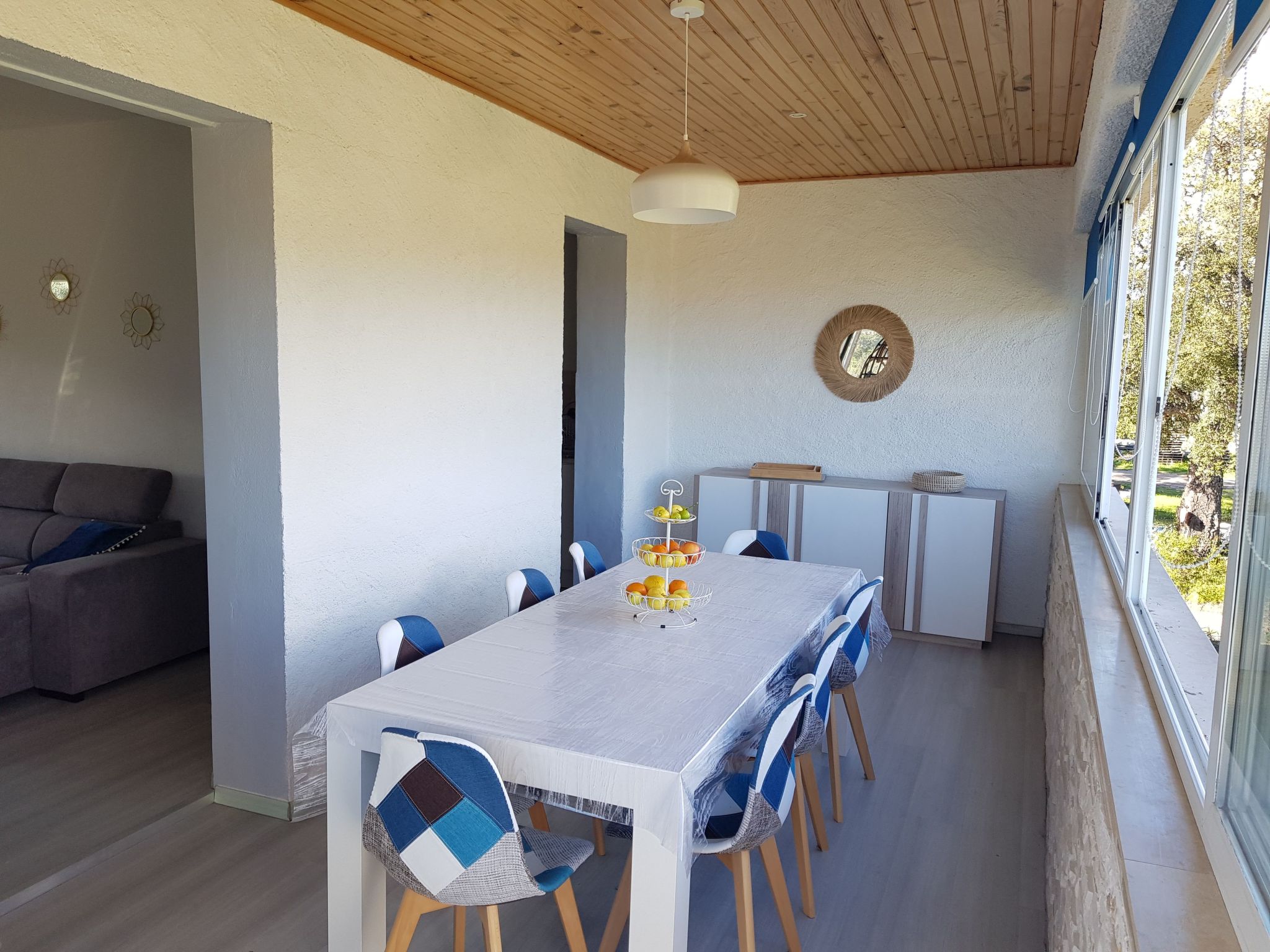 Villa Giorgha mit beheiztem Pool, 1 Minute vom Meer entfernt, großer Garten-Image-tags.info