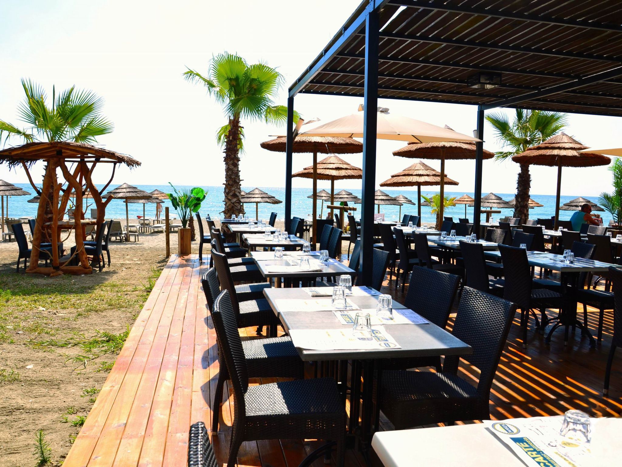 Marea Resort Wohnung mit Schwimmbad-Drinnen