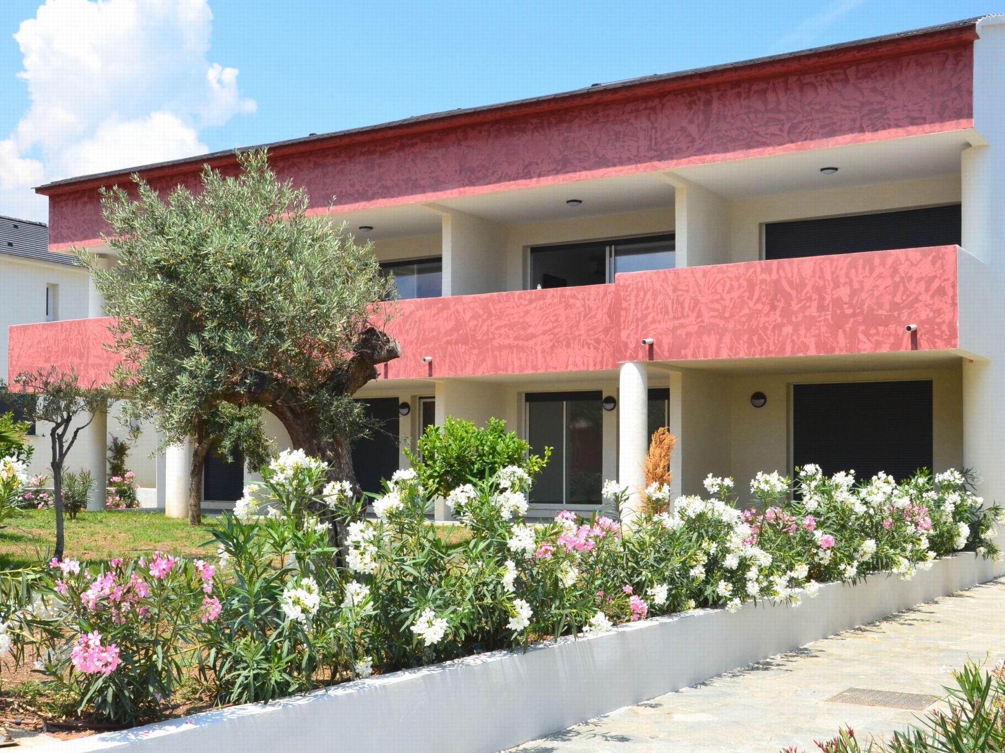 Photo of Marea Resort Wohnung mit Schwimmbad