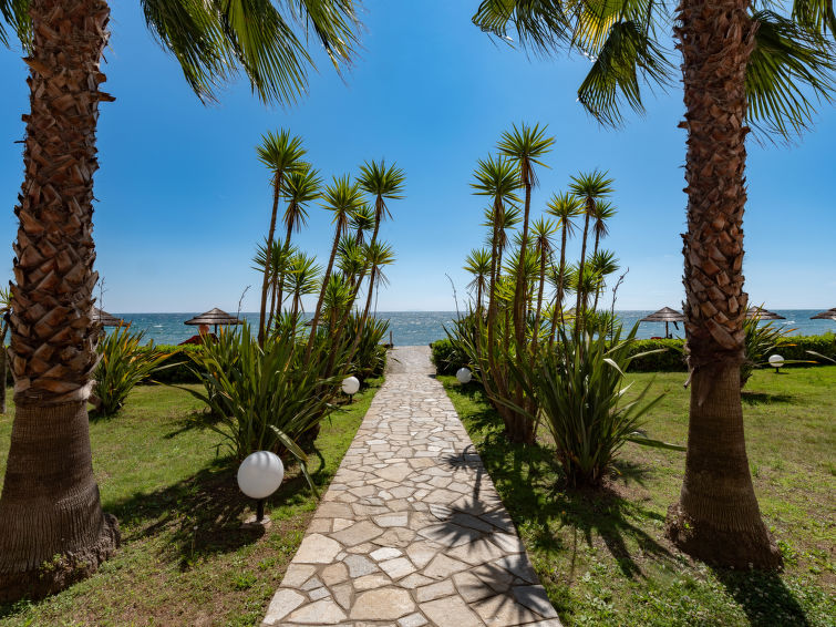 Search and Stay destination San-Nicolao, Corse - France from AU$ 154. Casa Vecchi
