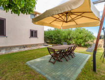 Villa Volpajola: Ruim vakantiehuis met zwembad op 800m van strand in Cervione - thumbnail 3