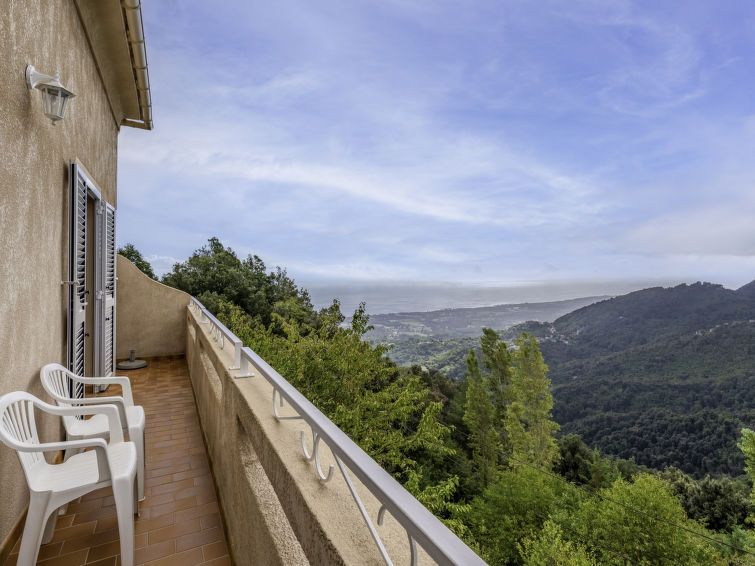 Search and Stay destination San-Giovanni-di-Moriani, Corse - France from AU$ 83. Filippi (CTN275)