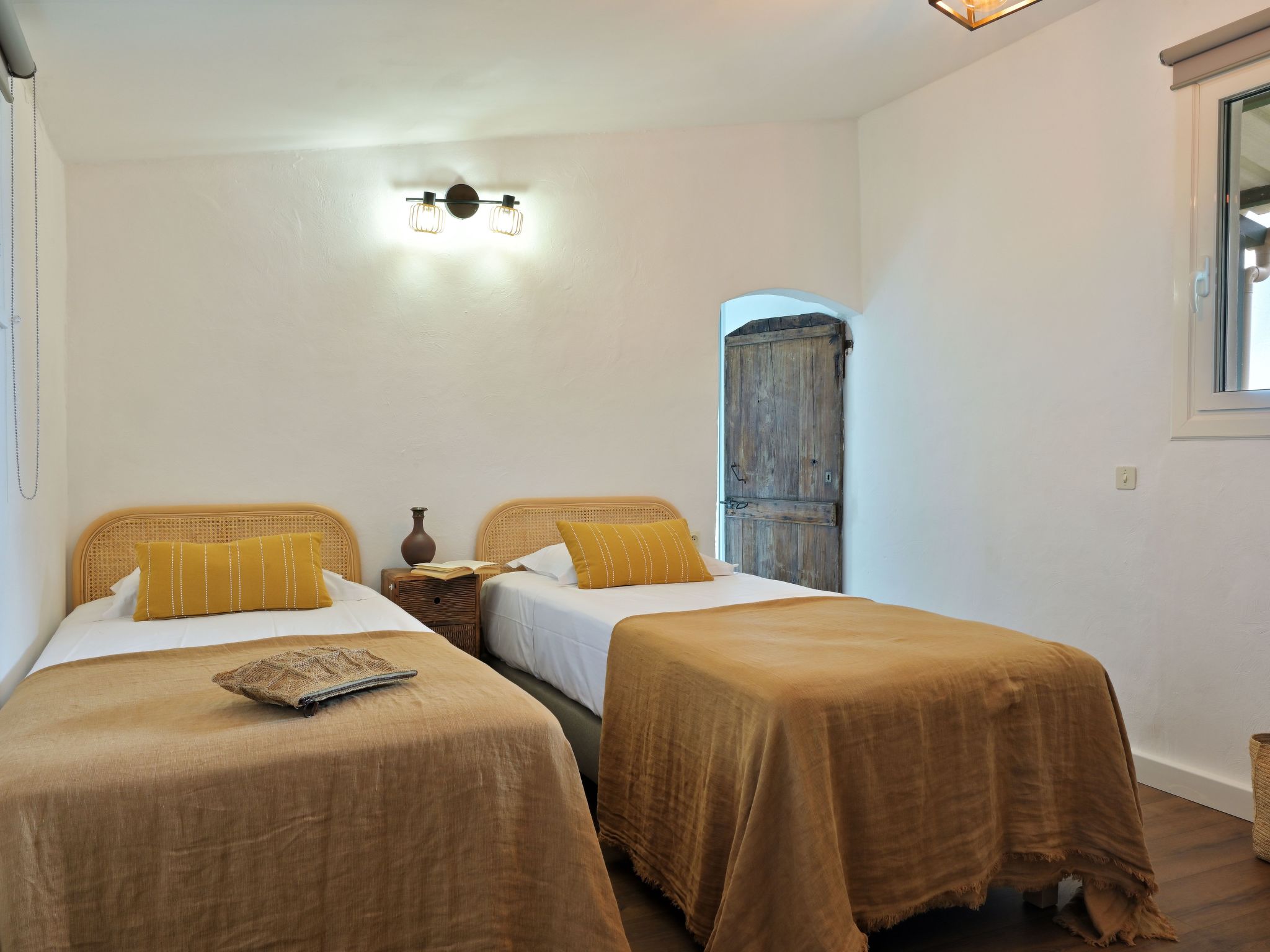 Domaine Punta della Guardia Maison A Figa mit Blick auf das Meer-Drinnen