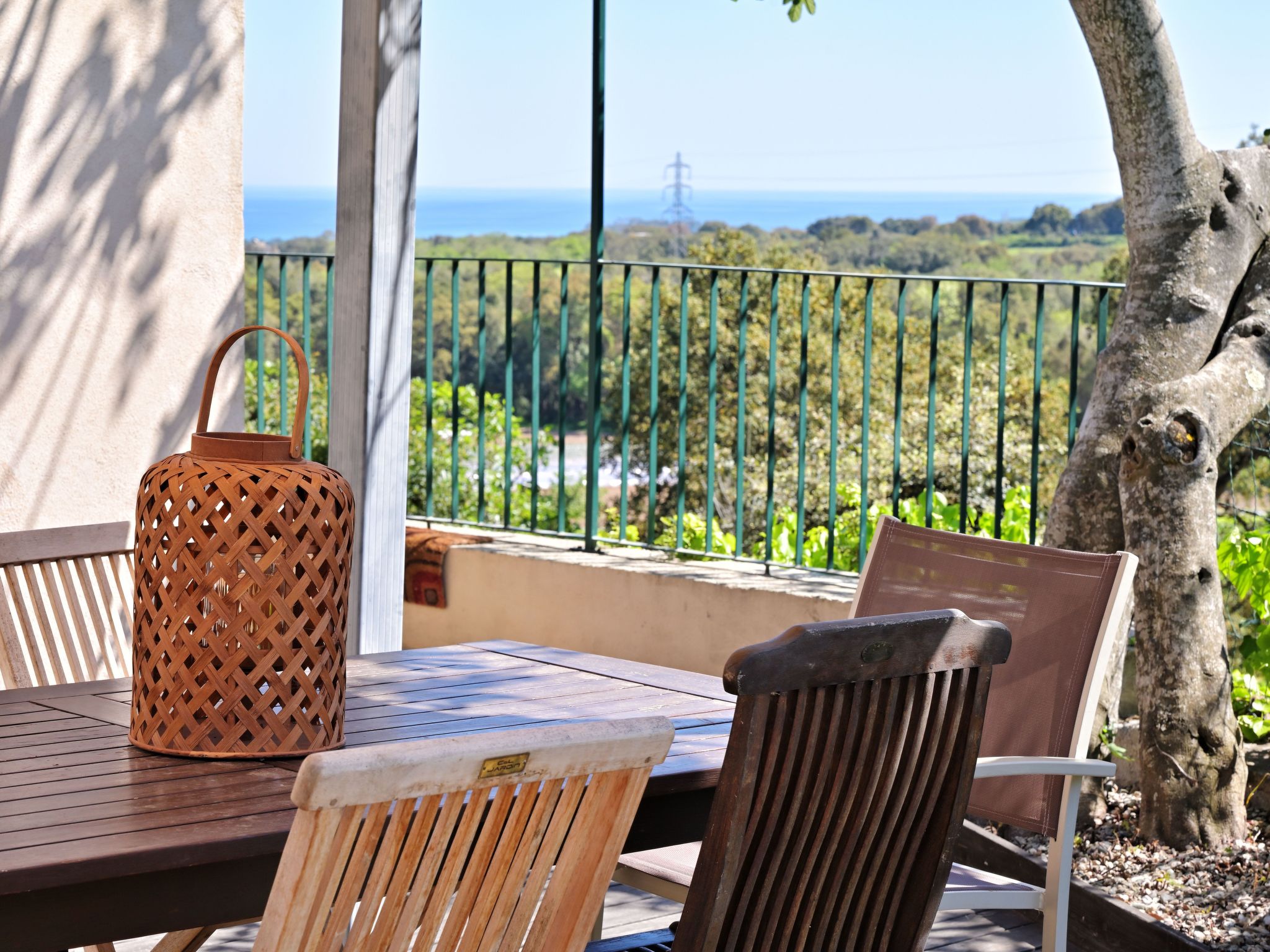 Domaine Punta della Guardia Maison A Figa mit Blick auf das Meer-Drinnen