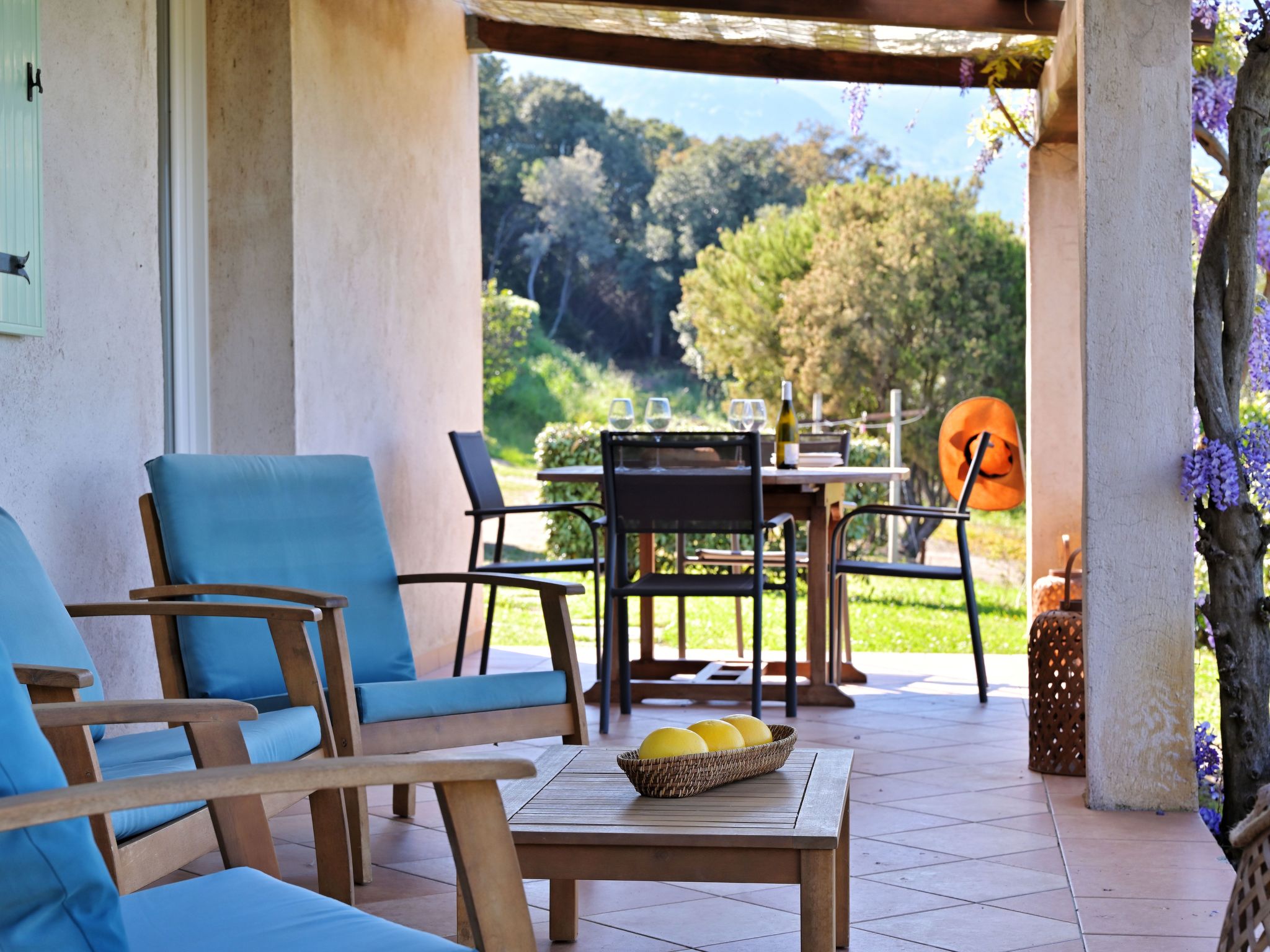 Villa mit Meerblick U Castagnu in geschützter Natur-Drinnen