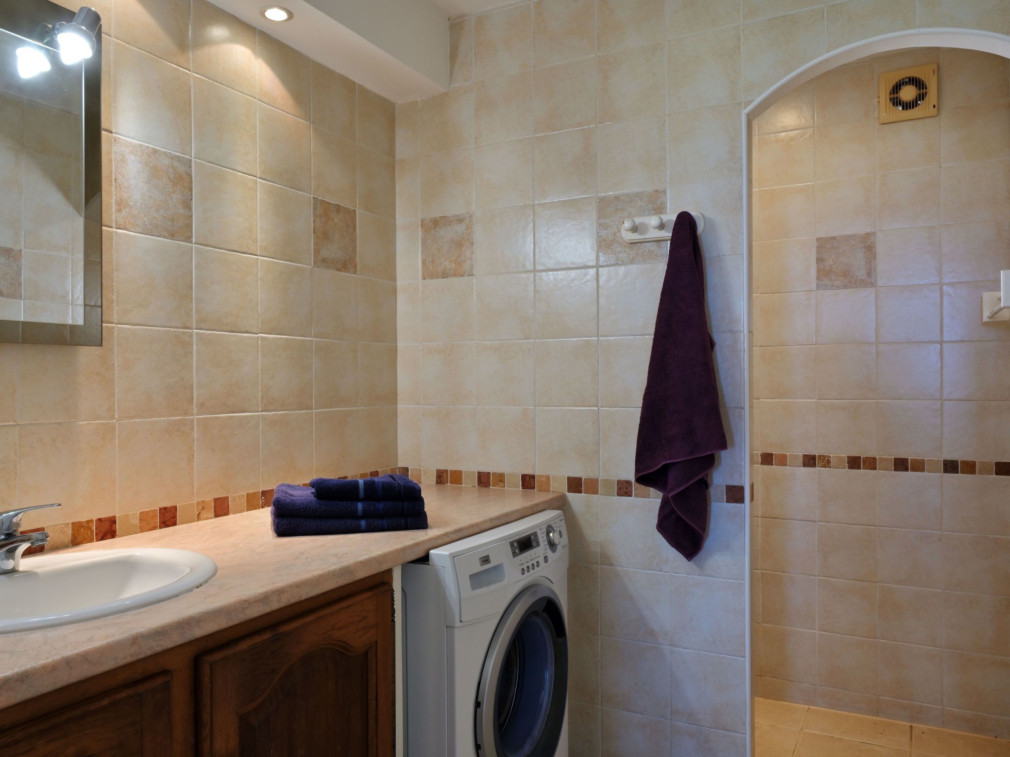 Villa mit Meerblick U Castagnu in geschützter Natur-Drinnen