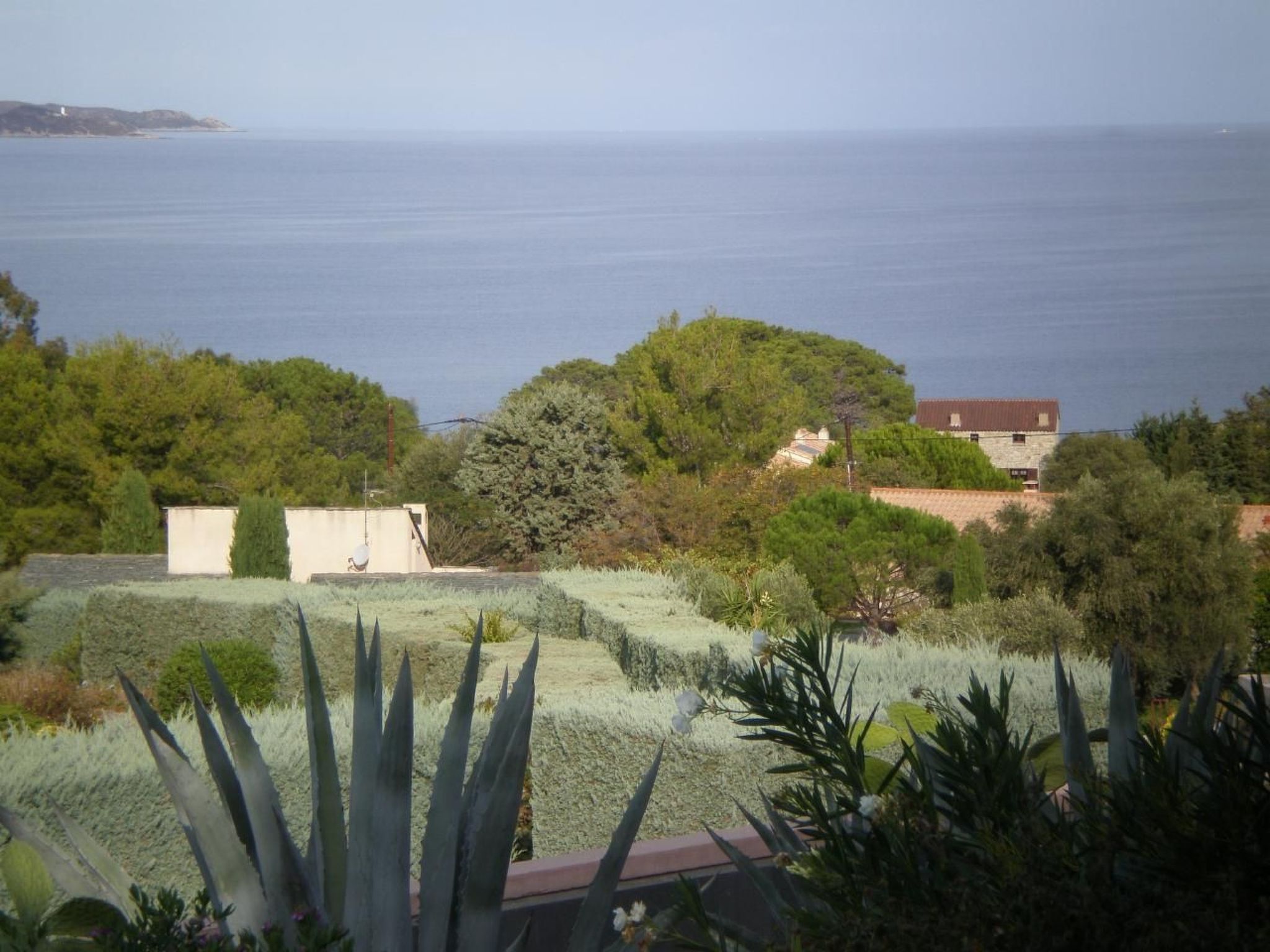 Pont de bateau, Meerblick mit privatem Pool-Drinnen