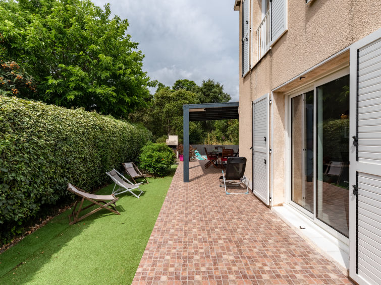 Search and Stay destination Cervione, Corse - France from AU$ 183. Maison Michel