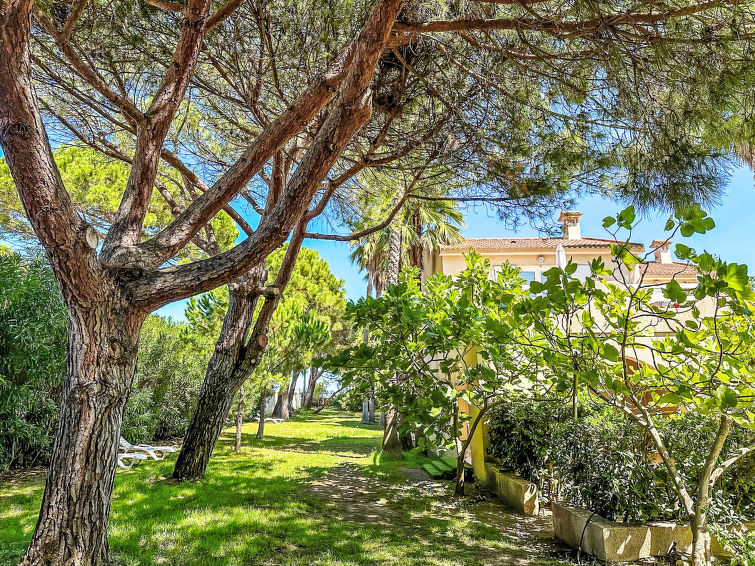 Search and Stay destination Borgo, Corse - France from AU$ 165. Les Chênes