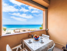 Bella Vista: Vakantieappartement met zeezicht op 50 meter van het strand in Algajola - thumbnail 1