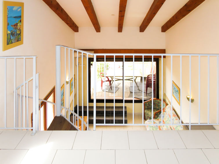 Search and Stay destination L'Île-Rousse, Corse - France from AU$ 200. Résidence de la Plage