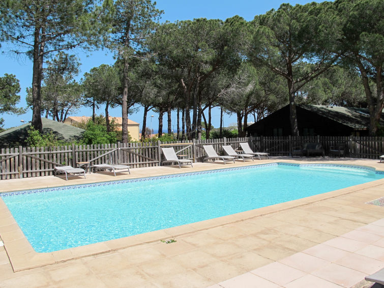 Vrijstaand vakantiehuis Tramariccia aan zee in Calvi in Calvi