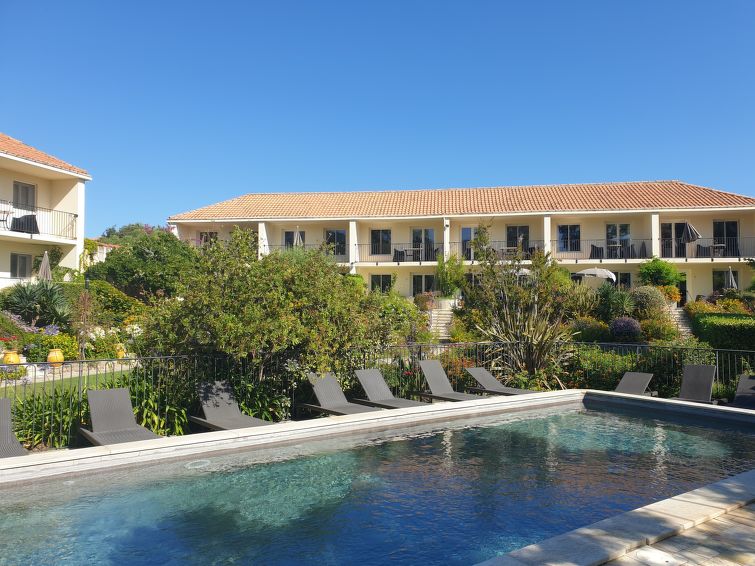 Op 300 m van het strand: Sfeervol appartement voor 2 personen in Calvi in Calvi