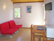 2-persoons appartement aan zee met verwarmd zwembad in Calvi - thumbnail 5